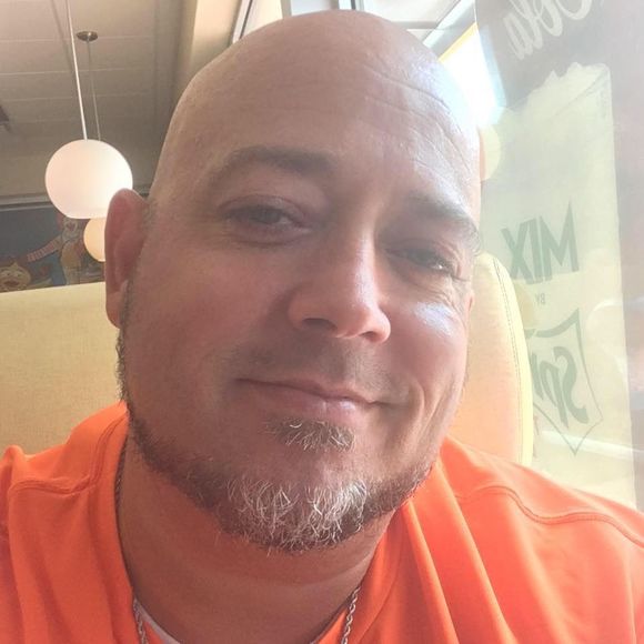 Meet your Posher, Scott - Picture 1 of 1